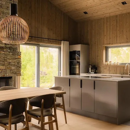 Fell Fjord With Sauna & Jacuzzi Vradal