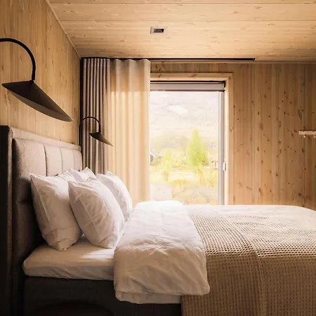 Fell Fjord With Sauna & Jacuzzi *
